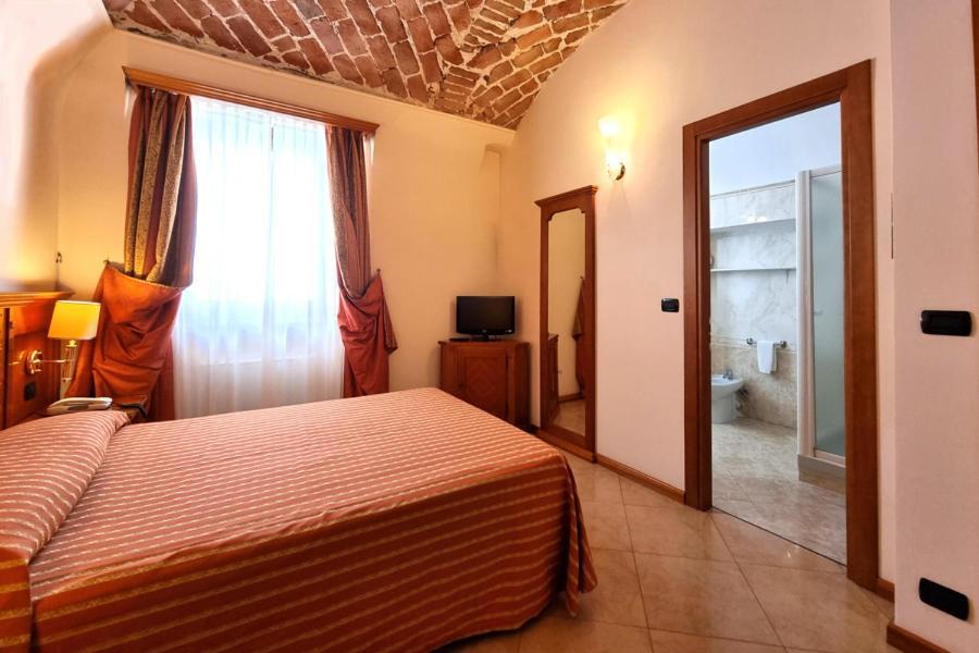 Hotel Acqui & Centro Benessere Акуи Терме Екстериор снимка