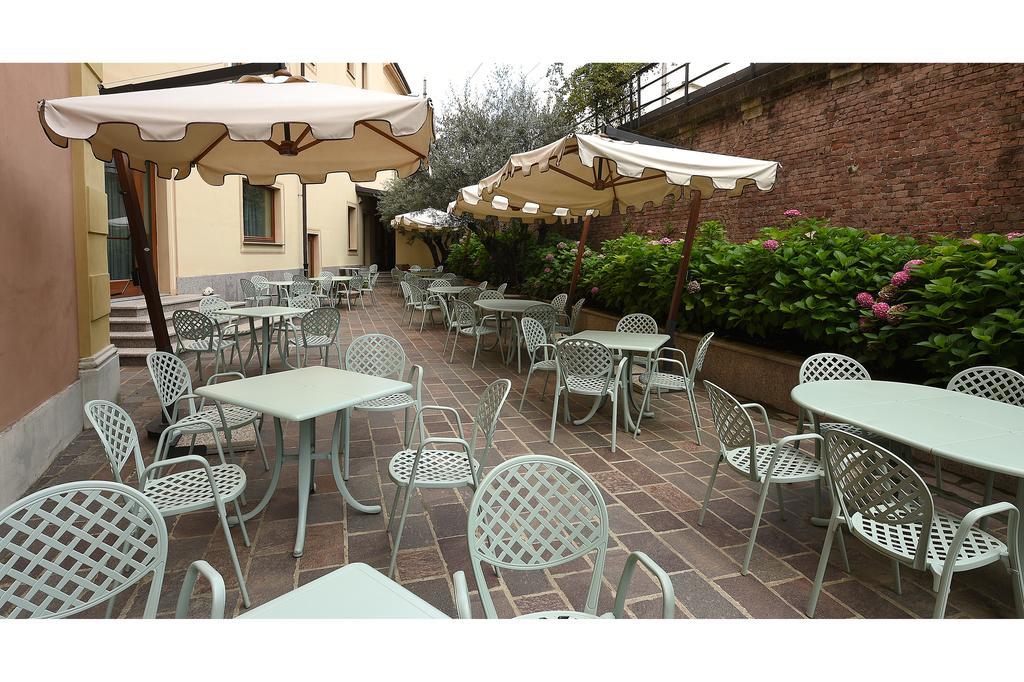 Hotel Acqui & Centro Benessere Акуи Терме Екстериор снимка