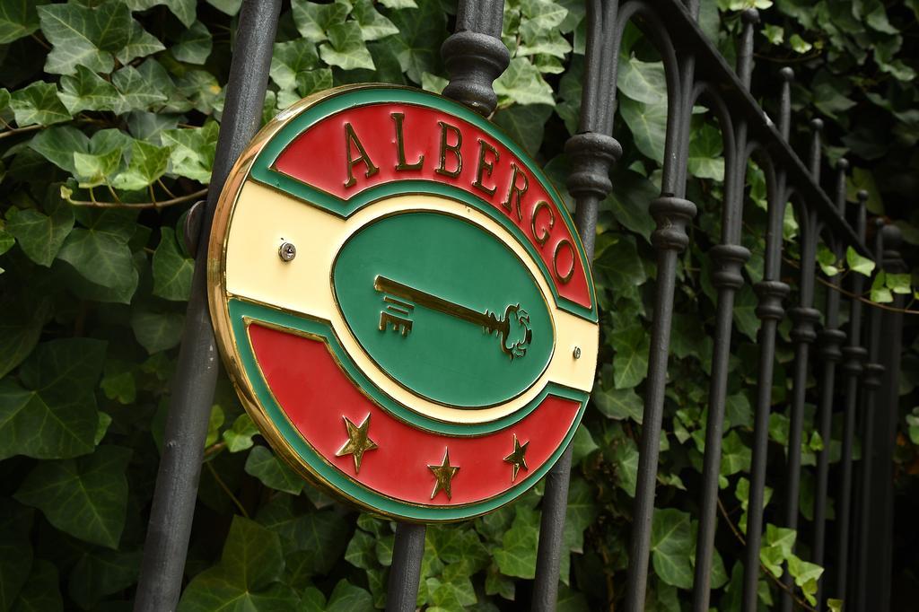 Hotel Acqui & Centro Benessere Акуи Терме Екстериор снимка